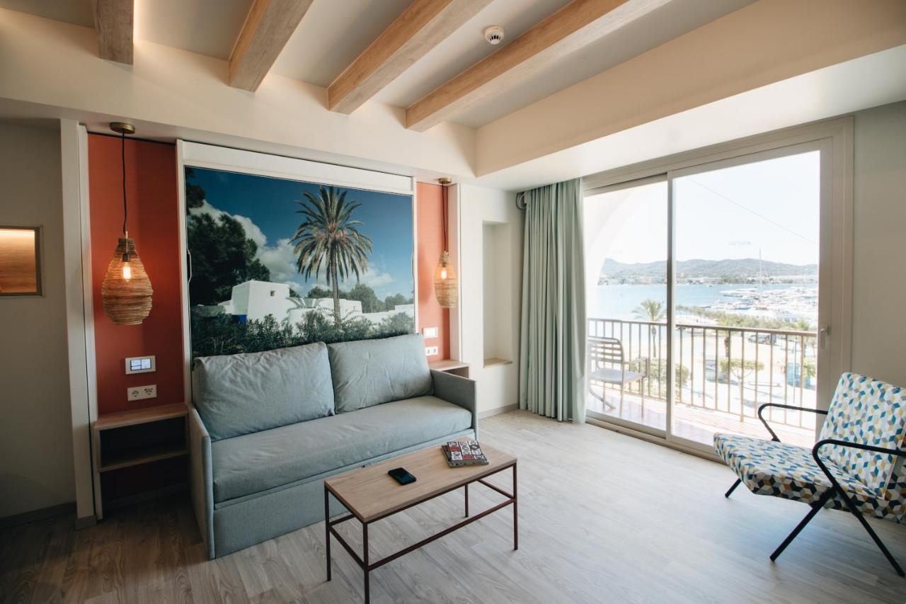 The White Apartments (Adults Only) San Antonio Abad Exterior foto
