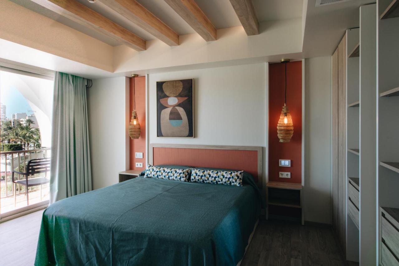 The White Apartments (Adults Only) San Antonio Abad Exterior foto